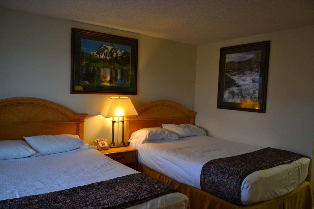 The Ship Motel Alexandria Bay Extérieur photo