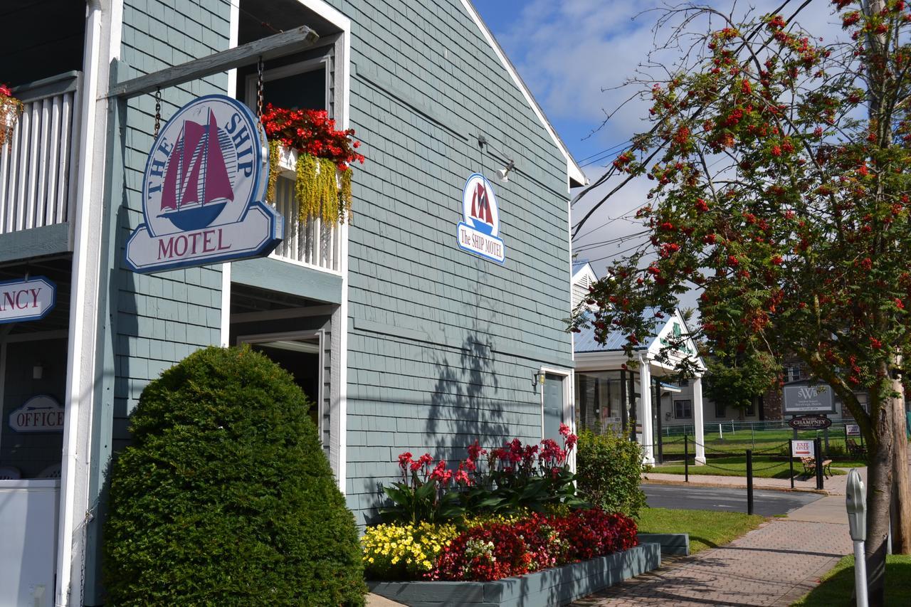 The Ship Motel Alexandria Bay Extérieur photo