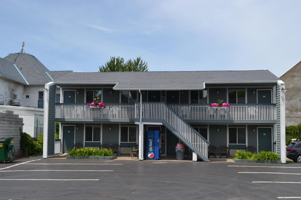 The Ship Motel Alexandria Bay Extérieur photo